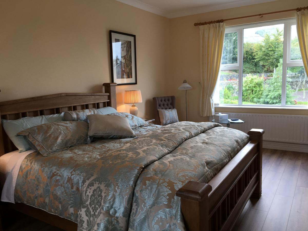Grove House Bed & Breakfast Карлінгфорд Екстер'єр фото